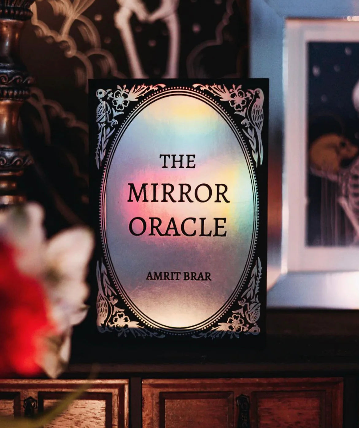 The Mirror Oracle