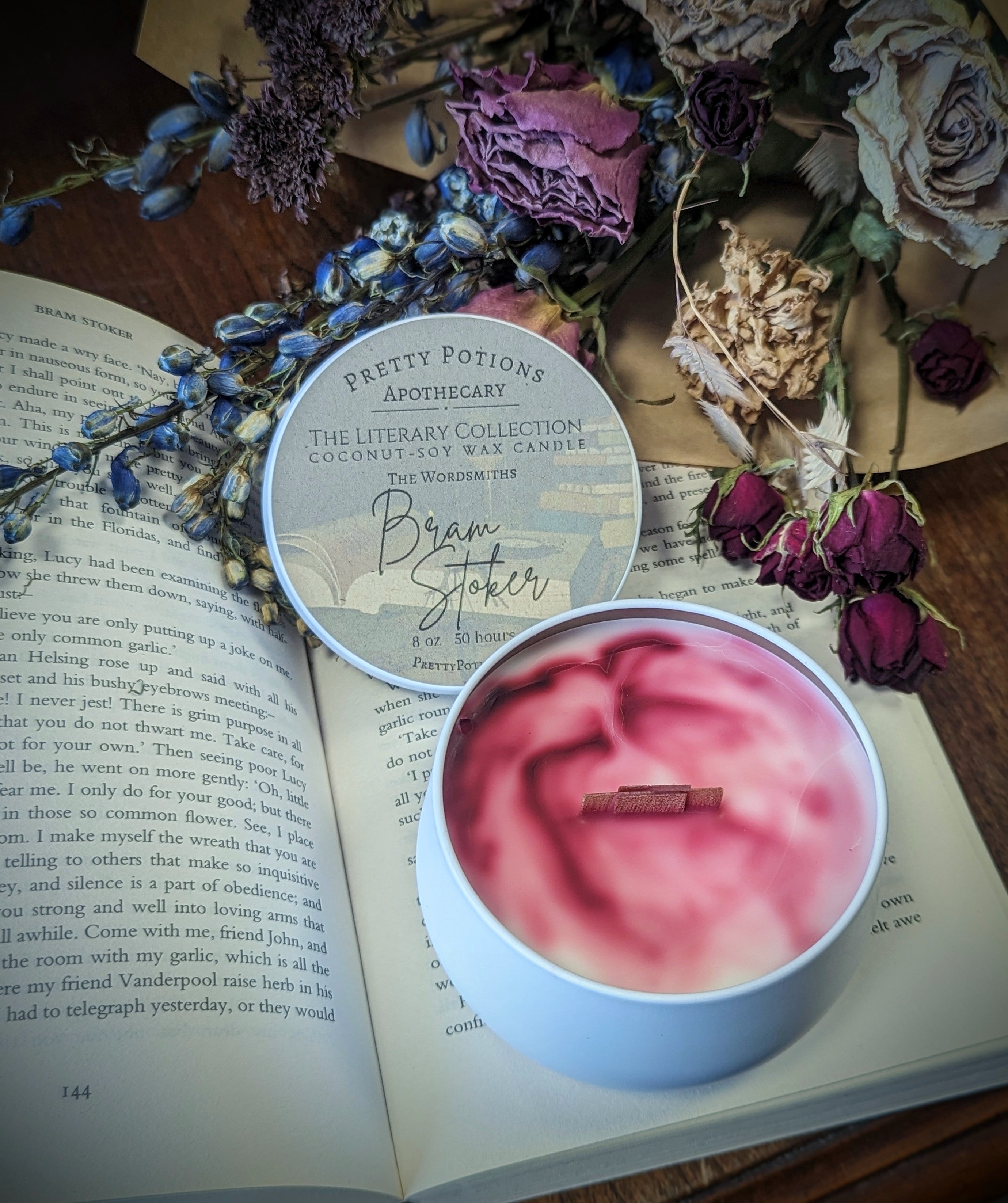 Bram Stoker Literary Collection Candle